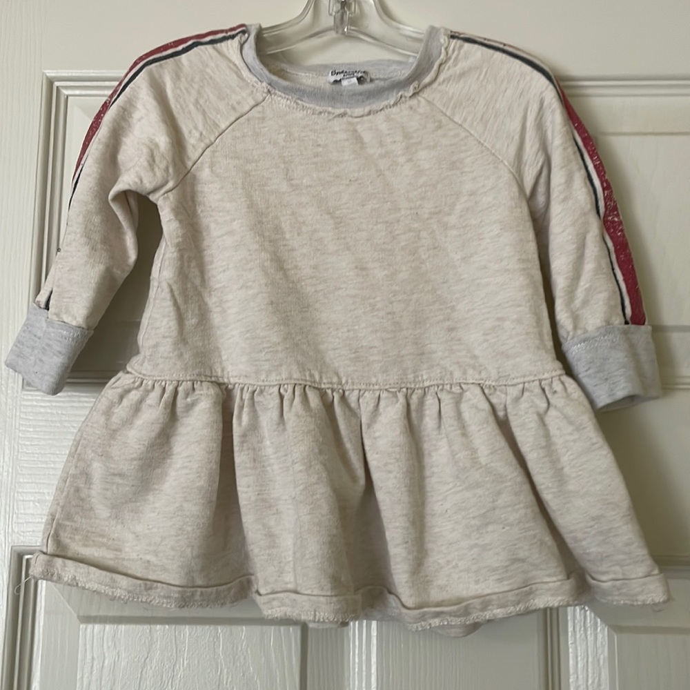 Splendid toddler dress with sleeve design.